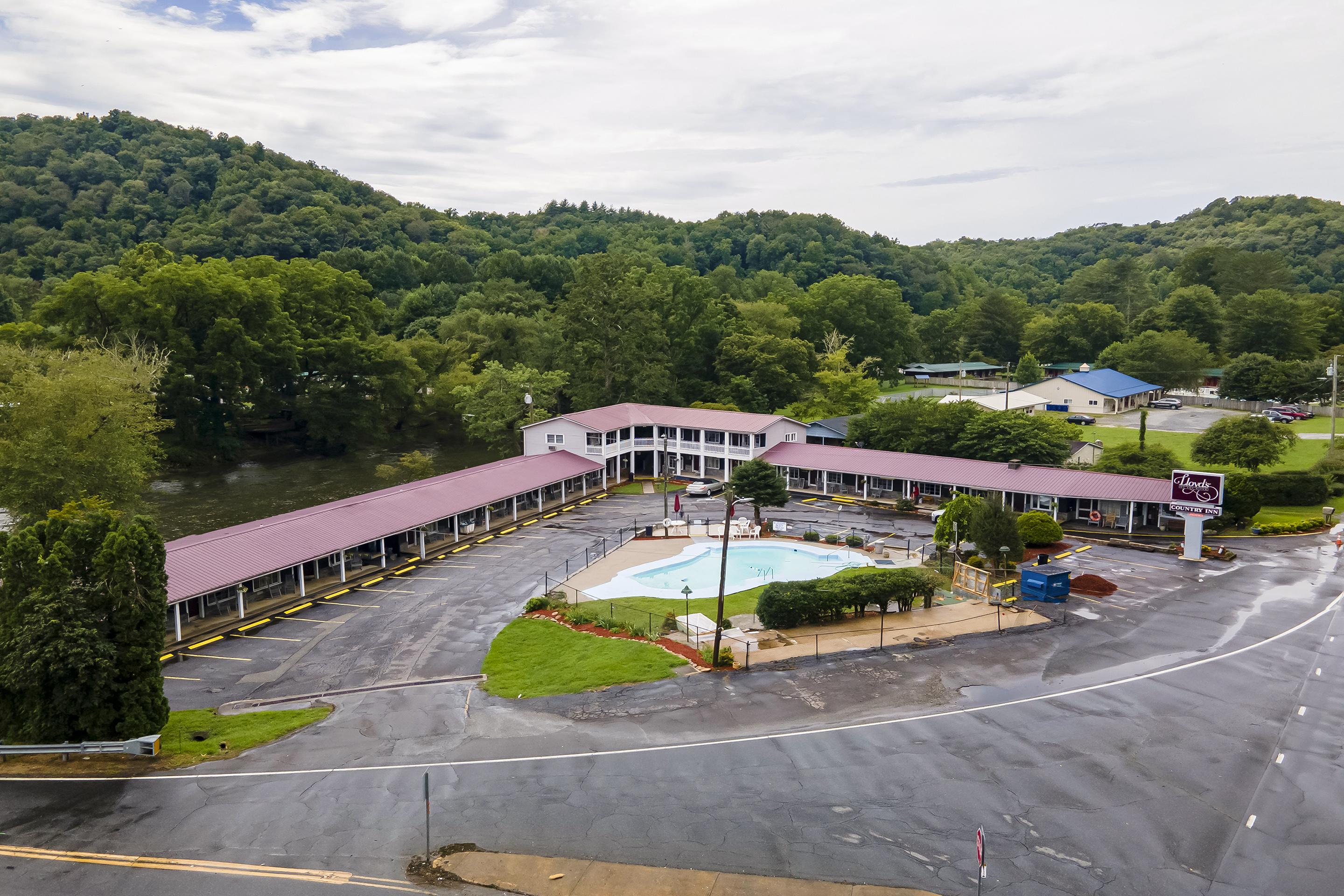Lloyd'S On The River Country Inn By Oyo Bryson City Exteriér fotografie