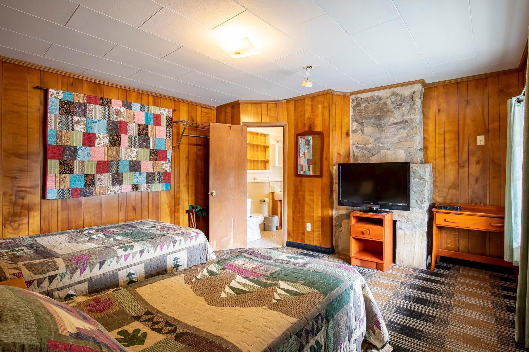 Lloyd'S On The River Country Inn By Oyo Bryson City Exteriér fotografie